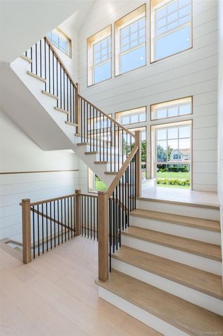 1475 Laurel Avenue, Southold, NY 11971