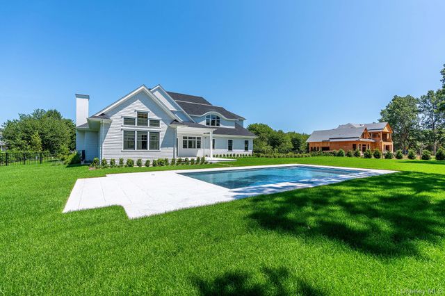 1475 Laurel Avenue, Southold, NY 11971