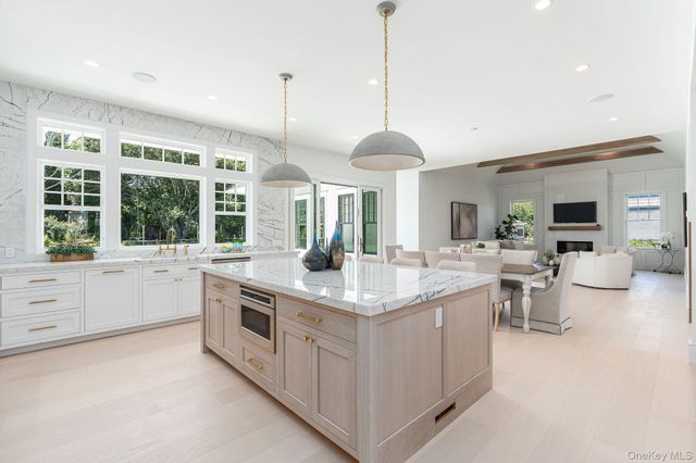 1475 Laurel Avenue, Southold, NY 11971