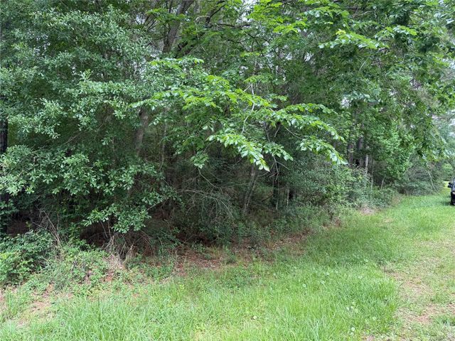281 County Road 2316, Dayton, TX 77535