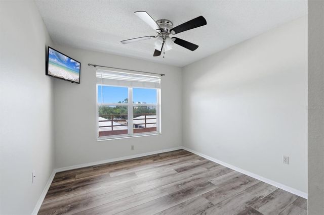 4550 PINEBROOK CIRCLE 403, Bradenton, FL 34209