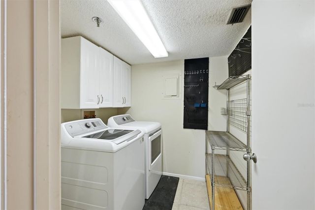 4550 PINEBROOK CIRCLE 403, Bradenton, FL 34209