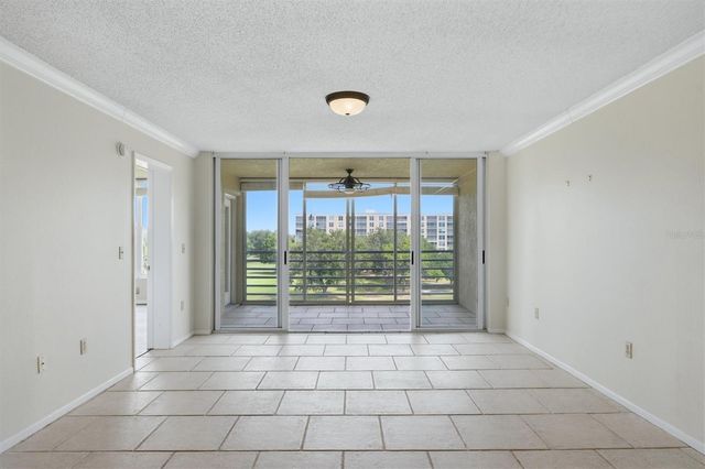 4550 PINEBROOK CIRCLE 403, Bradenton, FL 34209
