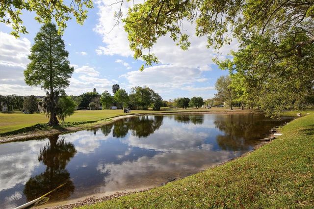 4550 PINEBROOK CIRCLE 403, Bradenton, FL 34209