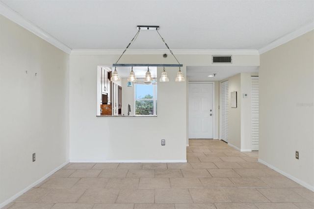 4550 PINEBROOK CIRCLE 403, Bradenton, FL 34209