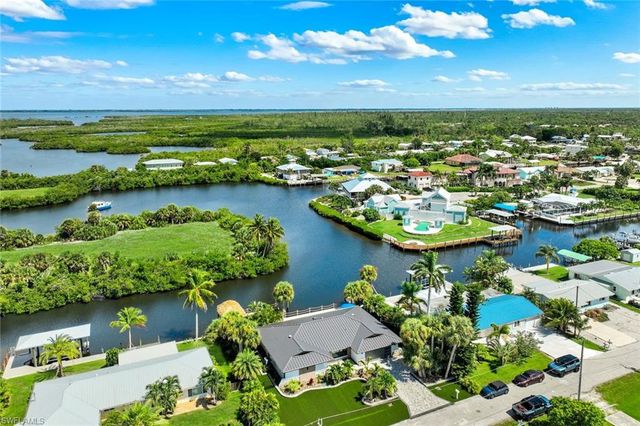 16340 Buccaneer ST, Bokeelia, FL 33922