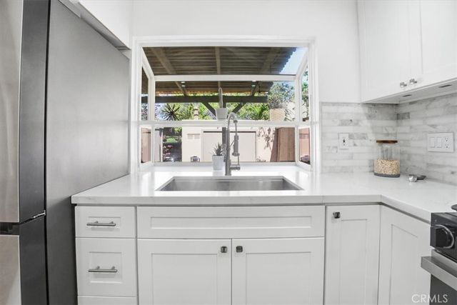 101 W Riverdale 9, Orange, CA 92865
