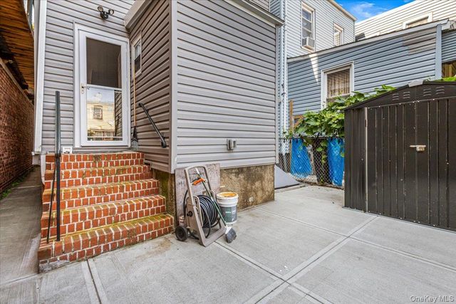 10351 101st Street, Richmond Hill, NY 11417
