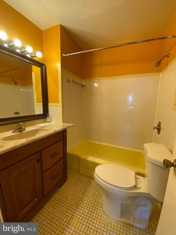 9313 LIMESTONE PL, College Park, MD 20740