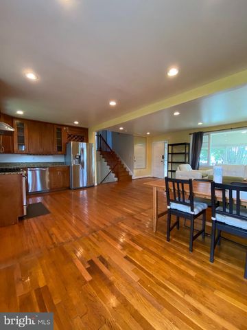 9313 LIMESTONE PL, College Park, MD 20740