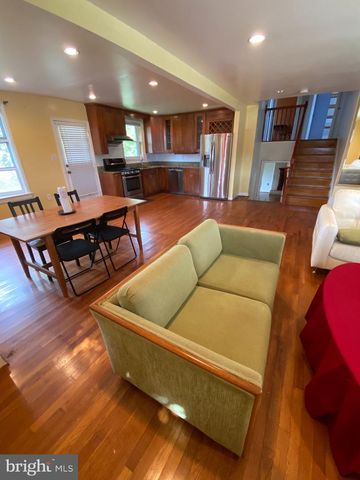 9313 LIMESTONE PL, College Park, MD 20740