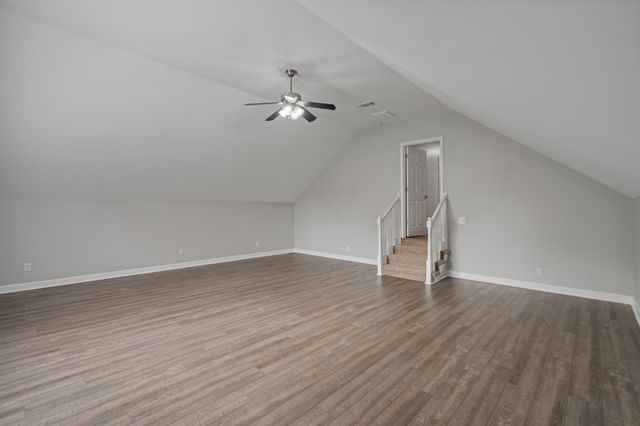 302 Twelve Oaks Ln, Lebanon, TN 37087