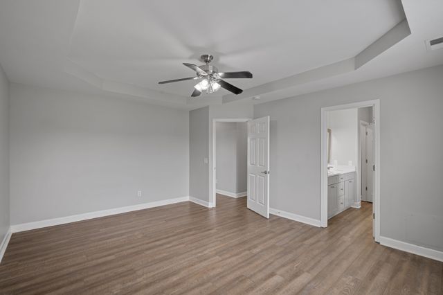 302 Twelve Oaks Ln, Lebanon, TN 37087