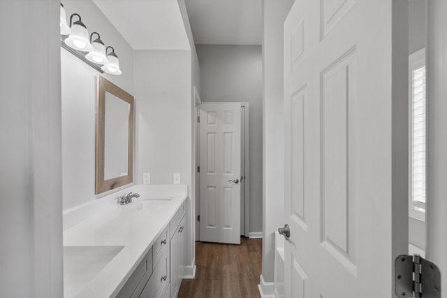 302 Twelve Oaks Ln, Lebanon, TN 37087