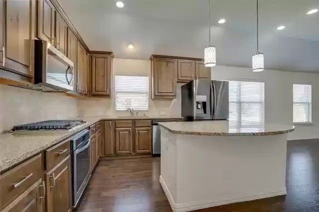 1412 Rose Bud Court, Little Elm, TX 75068