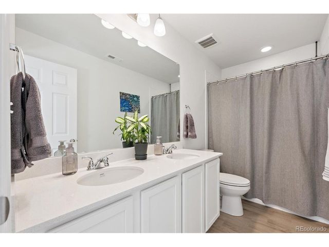 9074 Truckee Ct, Commerce City, CO 80022