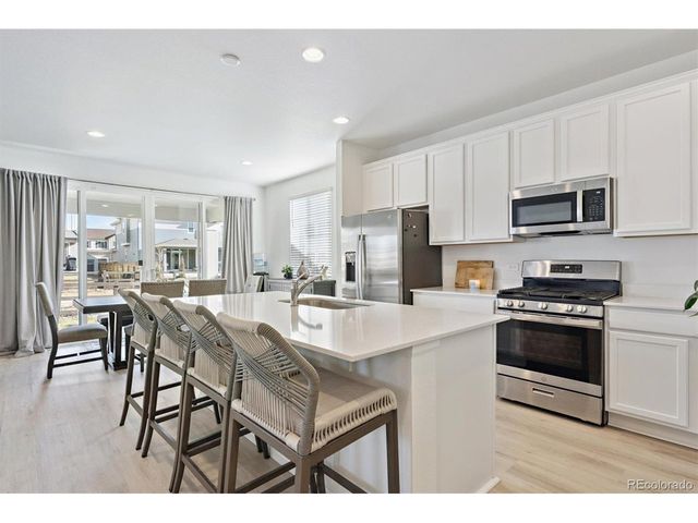 9074 Truckee Ct, Commerce City, CO 80022