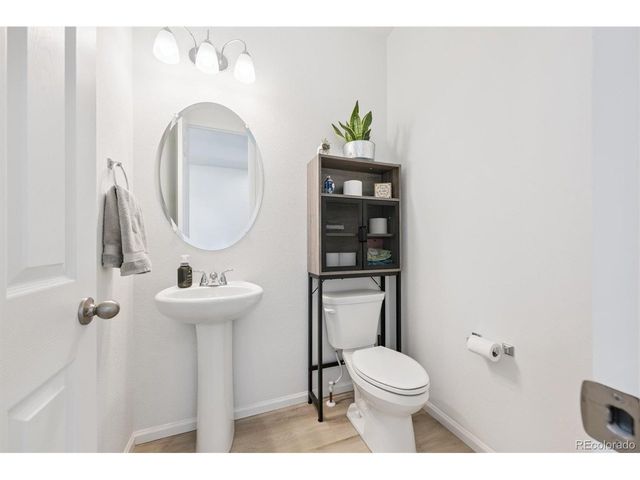 9074 Truckee Ct, Commerce City, CO 80022