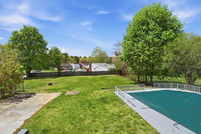 304 High St, Randolph, MA 02368
