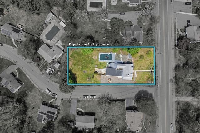 304 High St, Randolph, MA 02368