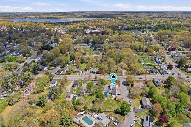 304 High St, Randolph, MA 02368