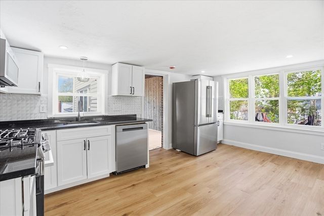 304 High St, Randolph, MA 02368