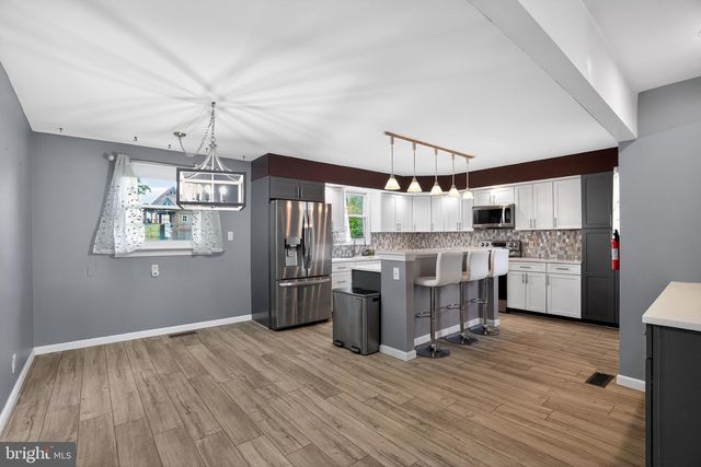 213 PAUL PL, Runnemede, NJ 08078
