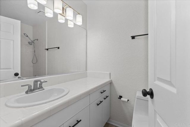 835 N Cleveland Street E, Oceanside, CA 92054