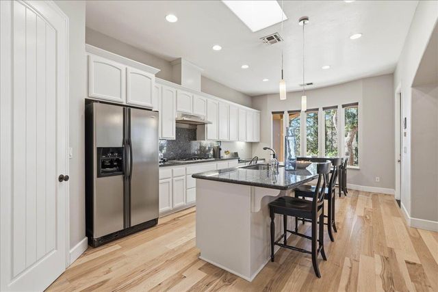 2017 Riesling Way, Cameron Park, CA 95682