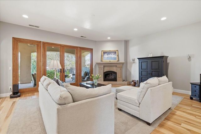 2017 Riesling Way, Cameron Park, CA 95682