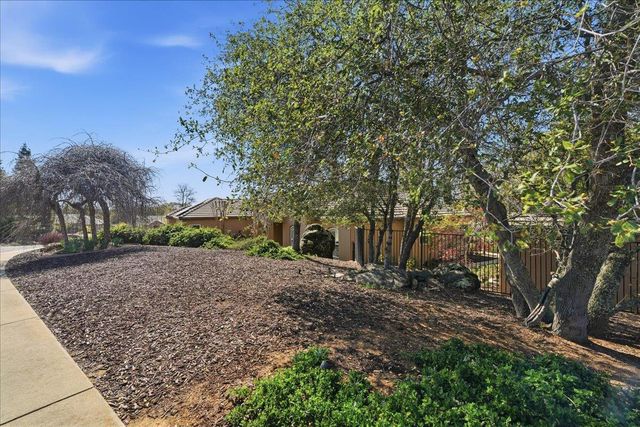2017 Riesling Way, Cameron Park, CA 95682