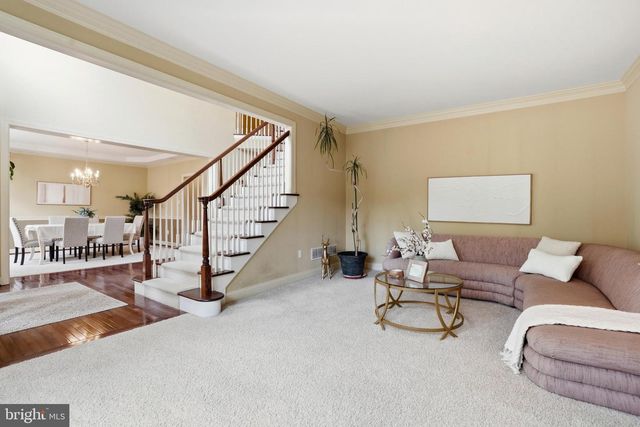 512 CHAMPIONSHIP DR, Harleysville, PA 19438
