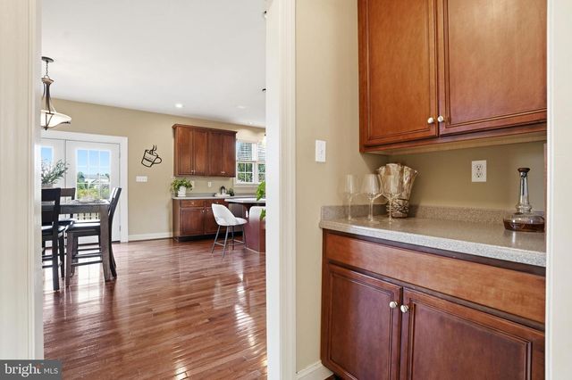 512 CHAMPIONSHIP DR, Harleysville, PA 19438