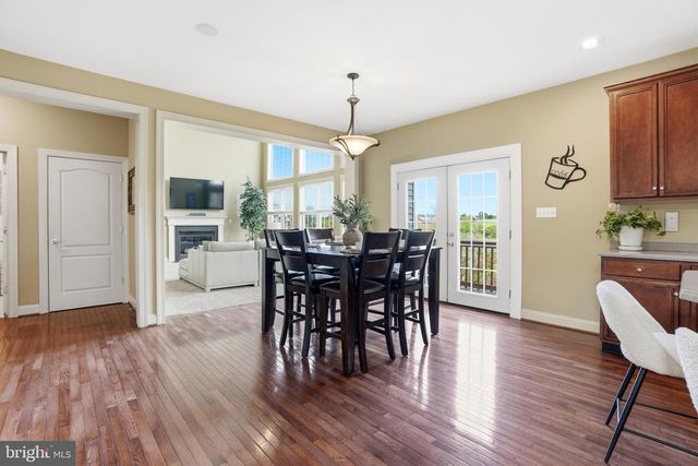 512 CHAMPIONSHIP DR, Harleysville, PA 19438