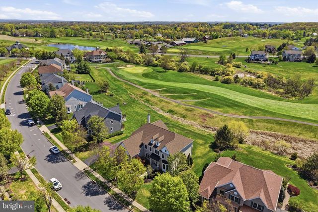 512 CHAMPIONSHIP DR, Harleysville, PA 19438