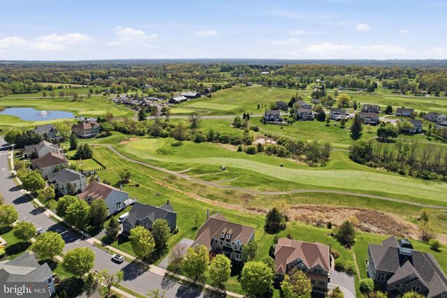 512 CHAMPIONSHIP DR, Harleysville, PA 19438
