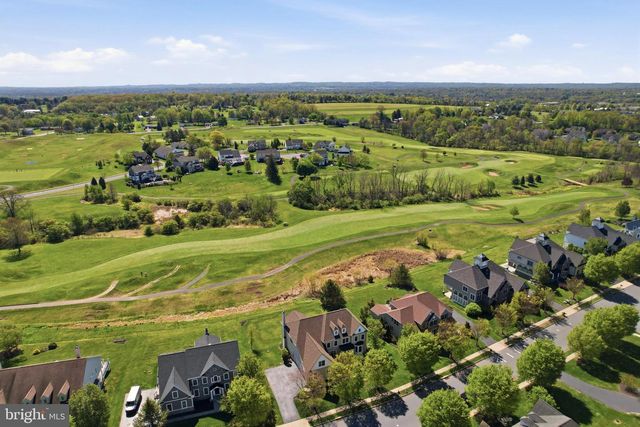 512 CHAMPIONSHIP DR, Harleysville, PA 19438