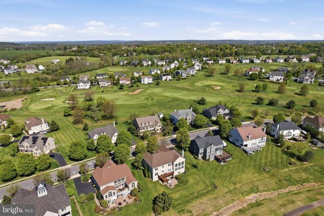 512 CHAMPIONSHIP DR, Harleysville, PA 19438