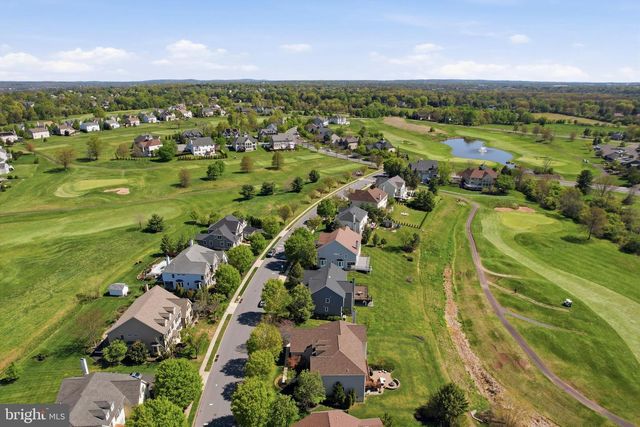 512 CHAMPIONSHIP DR, Harleysville, PA 19438