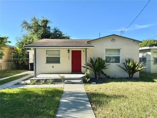 795 NW 52nd St 0, Miami, FL 33127