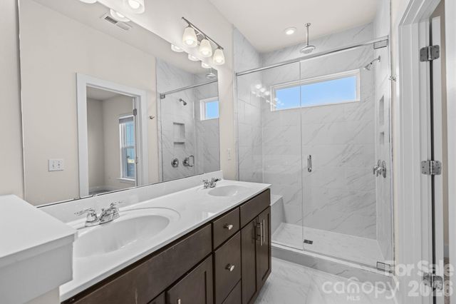 3822 Sky Haven Drive, Charlotte, NC 28209