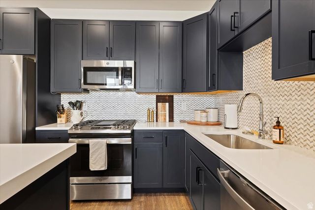 6701 W LAKE AVE, South Jordan, UT 84009