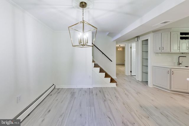 3806 FORTUNA CT, Woodbridge, VA 22193