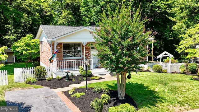 3806 FORTUNA CT, Woodbridge, VA 22193