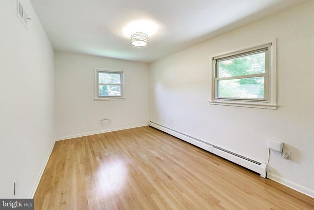 3806 FORTUNA CT, Woodbridge, VA 22193