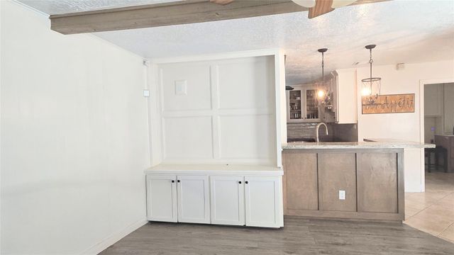 2123 N Fountain Valley Drive, Missouri City, TX 77459