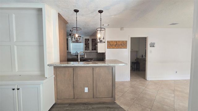 2123 N Fountain Valley Drive, Missouri City, TX 77459