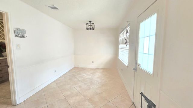 2123 N Fountain Valley Drive, Missouri City, TX 77459