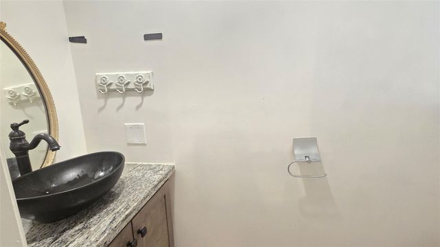 2123 N Fountain Valley Drive, Missouri City, TX 77459