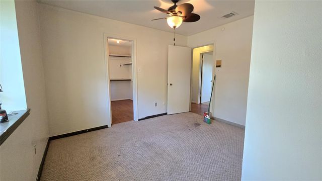 2123 N Fountain Valley Drive, Missouri City, TX 77459